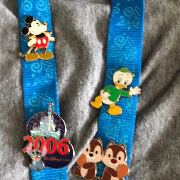 Disney Other - Disney Pins